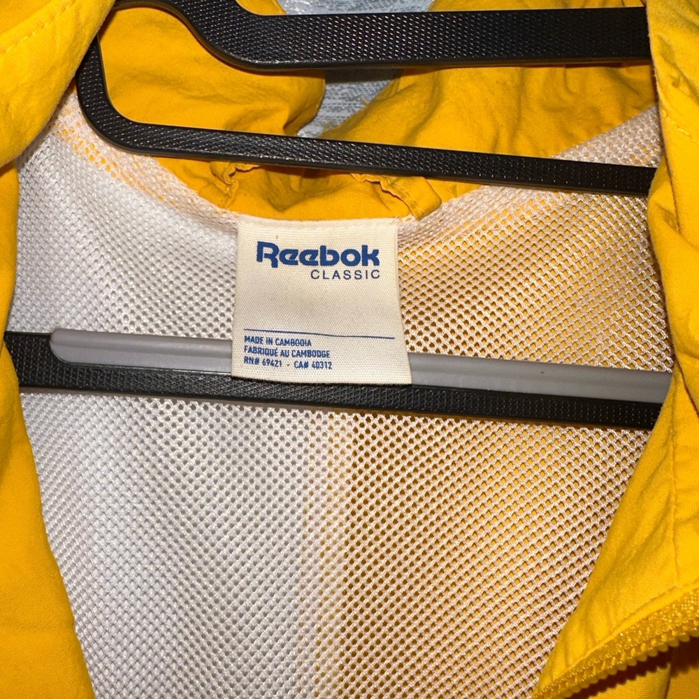Vintage Reebok track jacket - Picture 4 of 7